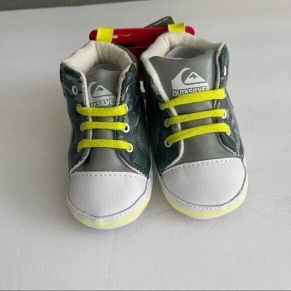 Quicksilver Baby Shoes High Top Sneakers Gray Camouflage - Picture 1 of 6